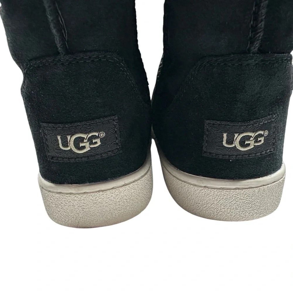 UGG Women's Black Mika Classic Sneaker Size 8 - Picture 5 of 16